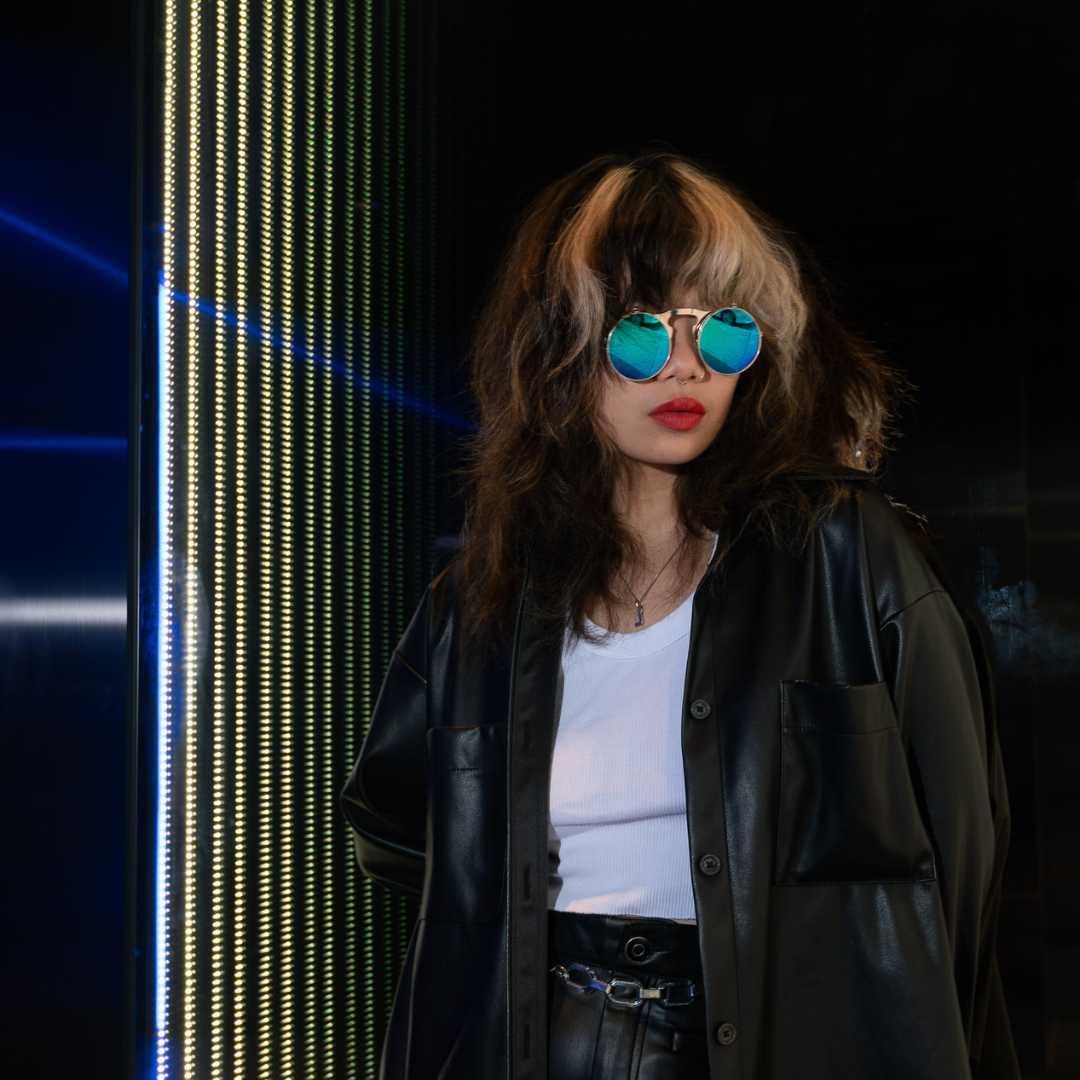 Clappy Owl Sunglasses - ON SLICE
